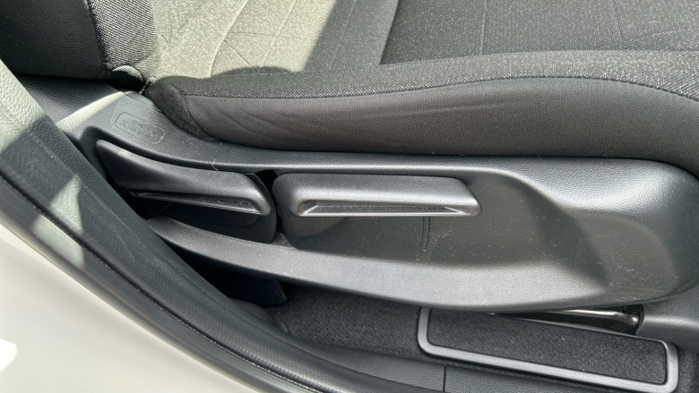 Honda HR-V 1.5 eHEV Elegance 5dr CVT Hybrid Hatchback